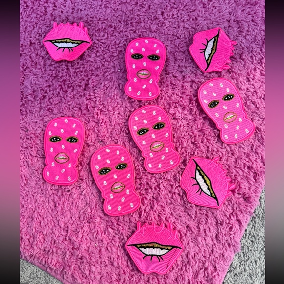 Patch - Picture 2 of 4